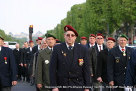 Claude MILLET notre administrateur-fondateur "chemin de mémoire des parachutistes" en quête de reconnaissance pour l'ONM? Img_6610