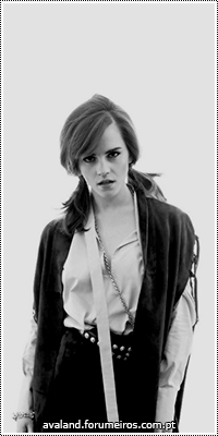 Emma Watson  19315349_DRvnz