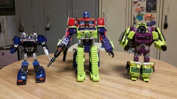 [Combiners Tiers] TOYWORLD TW-C CONSTRUCTOR aka DEVASTATOR - Sortie 2016 - Page 9 1BNxRipS