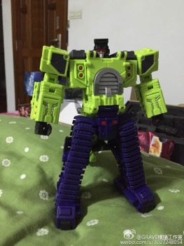 [Toyworld] Produit Tiers - Jouet TW-C Constructor aka Devastator/Dévastateur (Version vert G1 et jaune G2) - Page 3 2jXI68GN