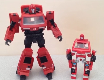 [Masterpiece Tiers] IGEAR PP05W WEAPON SPECIALIST aka IRONHIDE - Sortie Aout 2012 6Npa8PjO