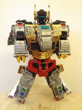 [Toyworld][Zeta Toys] Produit Tiers - Jouet TW-D aka Combiner Dinobots B2kopZaQ