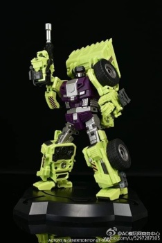 [Combiners Tiers] GENERATION-TOY GRAVITY BUILDER aka DEVASTATOR - Sortie 2015-2016 - Page 4 GjW22L84