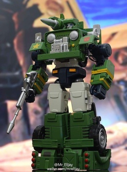 [Maketoys] Produit Tiers - Jouet MTRM-02 Gundog - aka Hound/Dépisteur YagVYlFS