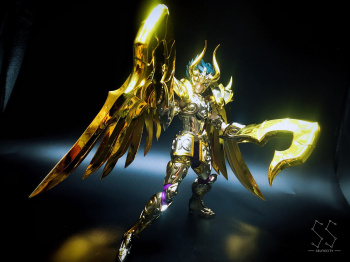 Galerie de Shura du Capricorne Soul of Gold HxXeM2n9