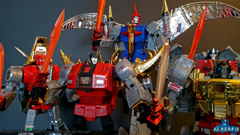 [Fanstoys] Produit Tiers - Dinobots - FT-04 Scoria, FT-05 Soar, FT-06 Sever, FT-07 Stomp, FT-08 Grinder - Page 9 IrYos6A6