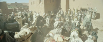 2 Julio - Nuevo Trailer de "Queen of the Desert"!!! LGQ2KUsC