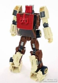 [Masterpiece Tiers] MAKETOYS MTRM-01 CUPOLA aka CHROMEDOME - Sortie Juillet 2015 - Page 2 OeG9AtQM