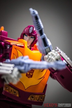 [Masterpiece] MP-28 Hot Rod/Météorite ― MP-40 Targetmaster Hot Rod/Météorite - Page 3 Qj6AngXM