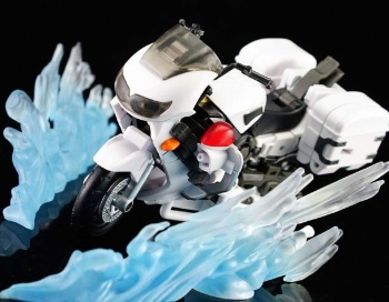 [MakeToys] Produit Tiers - Gamme MT - Basé sur les BD TF d'IDW - Page 9 VmZZmytM