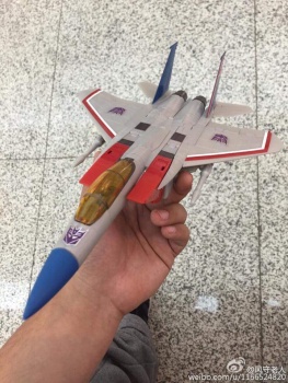 [Masterpiece Hasbro] MP-7 STARSCREAM - Sortie Aout 2015 YmpSLdd3