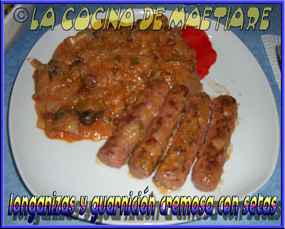 longanizas y guarnición cremosa de setas CIMG8122