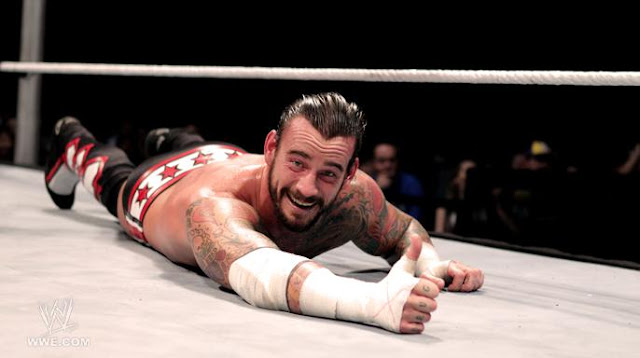 Cm Punk una verdadera maldicion para los suspendidos 032_Nottingham_1109_0724