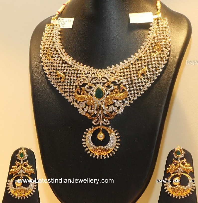 اطقم  المعلم كرسكنديور Diamond-necklace-with-unique-earrings