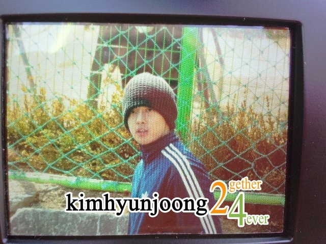 Hyun Joong En El Campo de Fútbol de Hoy 4