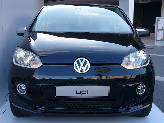 VW/Volkswagen Up! - Página 2 VW-Black-up-frente