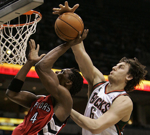 Andrew Bogut Has a New Home BogutBlockedShot