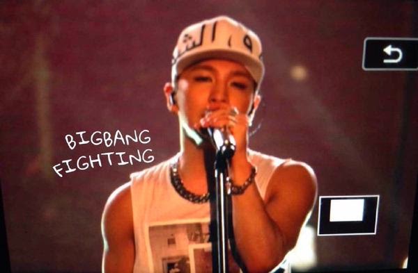 [29/01/15][Pho] Rise Tour ở Quảng Châu Taeyang-concert-guangzhou_056