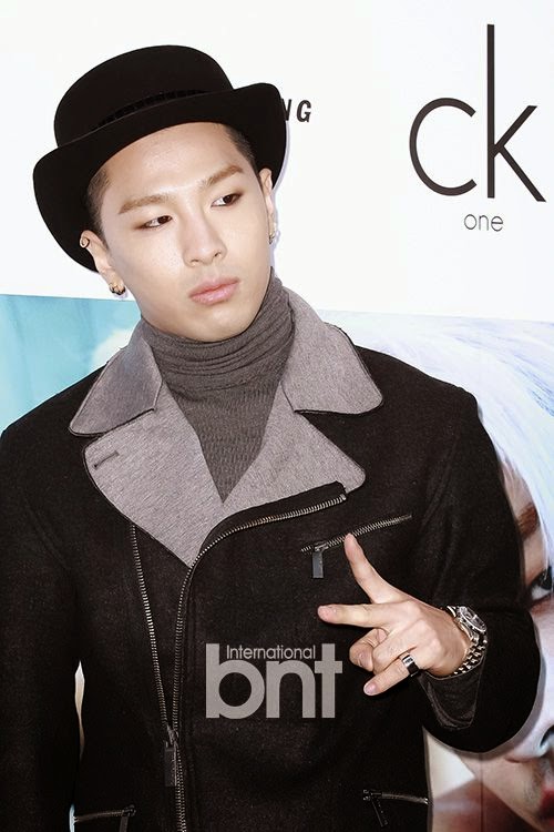 [28/10/14][Vid/Pho] Fan meeting của taeYang cho CK One ở Seoul Taeyang-ck-one-hongdae_041