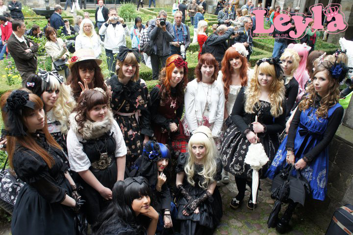  Japan Fashionshow by Mfashion  Gothiclolita01