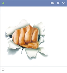 مجموعة من أسمايلات الفيس بوك كبيرة الحجم Hidden-fist-cut-through-facebook-chat-box