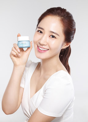 {Galería} Yuri @ Mamonde Promotion Pictures. 130515yurimamonde