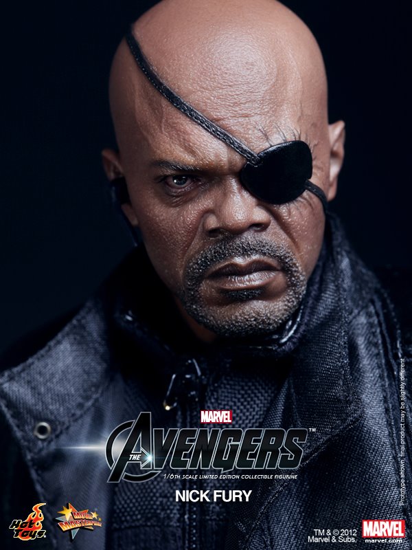 Conheça os Doidos Escultores da Hot Toys Nick-fury-avengers-toy-3%5B1%5D