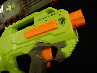 2011 New Nerf Releases - The Definitive thread - Page 9 308883_10150348385873634_725343633_8412074_2070451131_n