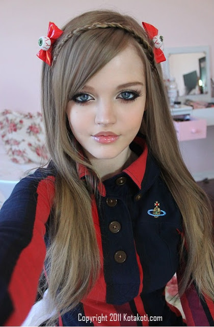 صور باربي الحقيقية KotaKoti-a-16-Year-Old-Teen-a-Real-Life-Barbie-001