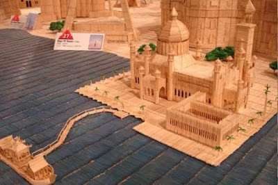 تصاميم معمارية مذهلة و لكن باستخدام عيدان الاسنان  Toothpick-art-02