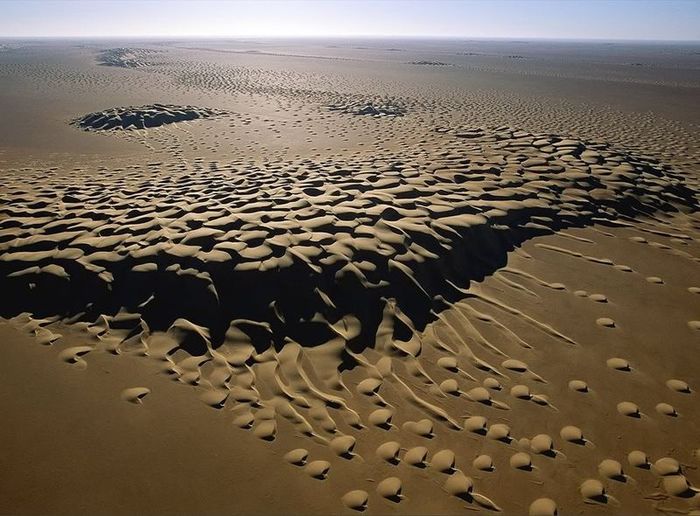 15 Amazing Photos Of The Desert  1