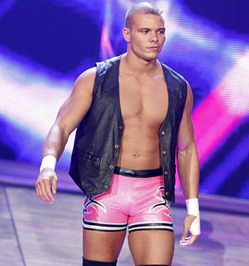 Noticias WWE Tyson_Kidd_-_Theodore_Wilson_02