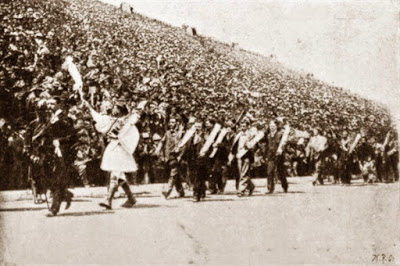 Fotografías de las Olimpiadas de Atenas 1896  Desfile%2Bganadores%2BJJOO%2BAtenas%2B1896