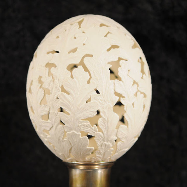 intricate egg art  அற்புதமான கடினமான வடிவமைப்பு - Page 2 Intricate-egg-art-carvings-brian-baity-28