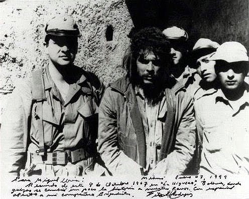 O tópico das Efemérides - Página 9 Che_guevara_prisionero1