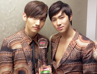 [29/3/2011][Pic] TVXQ Official Website  Homin%2B%25283%2529