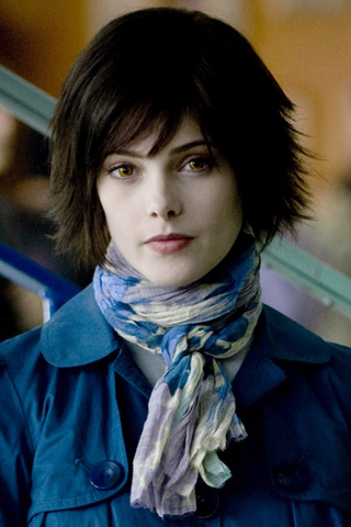 Isabella Allison Miller Alice-cullen-blue320x480