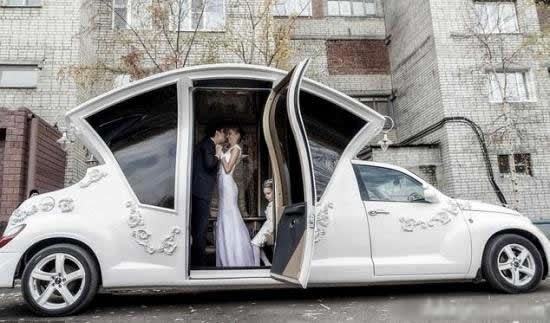 مكتبة سيارات  رائعه  - صفحة 2 Russian-car-limousine-Wedding-05