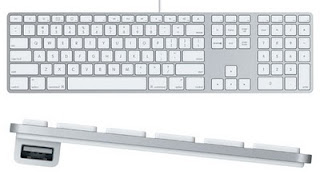 لماذا أزرار الكيبورد (لوحة المفاتيح) ليست مرتبة أبجدياً ؟؟ Apple-aluminum-keyboard