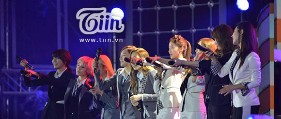 [PICS] SNSD @ K-Pop Festival 2012 in Hanoi Fantaken Pictures 01