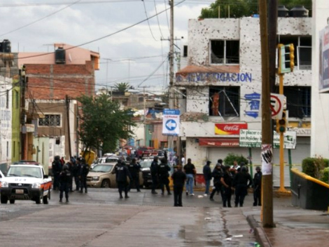 Cruento Ataque a sede de Fuerzas Federales de Apoyo en Michoacan Eae39379fd5d989ae0e21965e08d34c1_int470