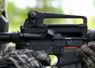 ¿Cómo funciona una réplica de airsoft? M4a1_gbb_jg