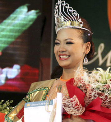 Nang Khin Zay Yar (MYANMAR INTL' 2012 and WORLD 2013) Myanmar