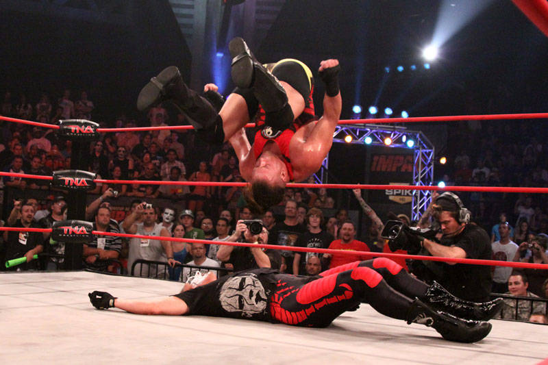  سـيـنـآريـو عـرض 22/11/2012 Championship Thursday  12-rob-van-dam-vs-sting