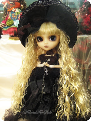 Fvrier 2012 [Pullip Seila, Taeyang Natsune, Byul Paradis] 3127419871_ded77d9715_o