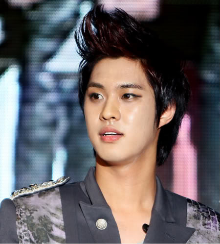 صور لاحلى اعضاء من كل فرقة! SeungHo-Mblaq