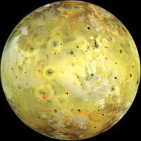 Io y su actividad volcánica monitorizada desde la Tierra 250px-Io_highest_resolution_true_color