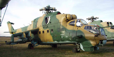 Mil Mi-24: o mais poderoso helicóptero militar russo  MI24-plane1