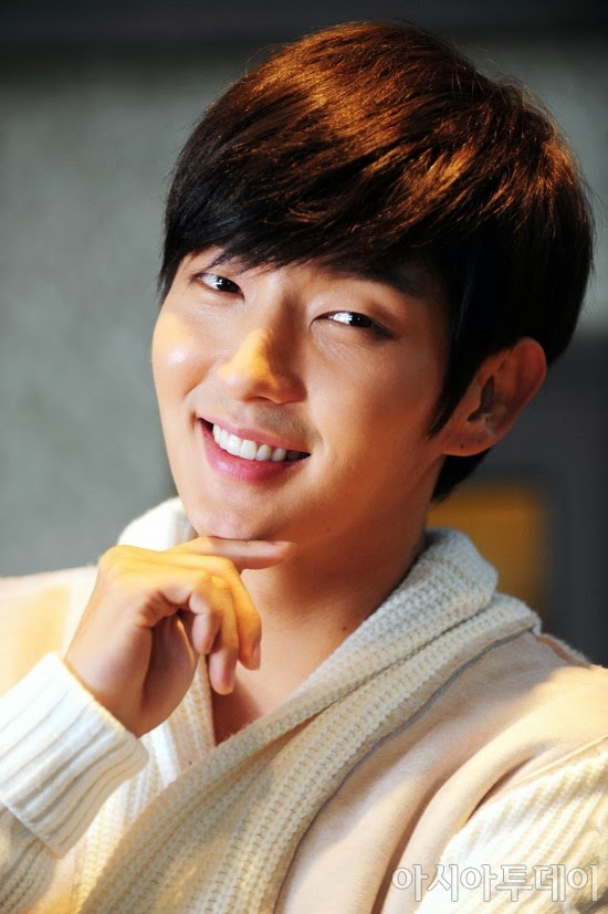 El actor confiable Lee Joon Gi "No hay límites, sólo desafíos" 30713_0-550827_36414