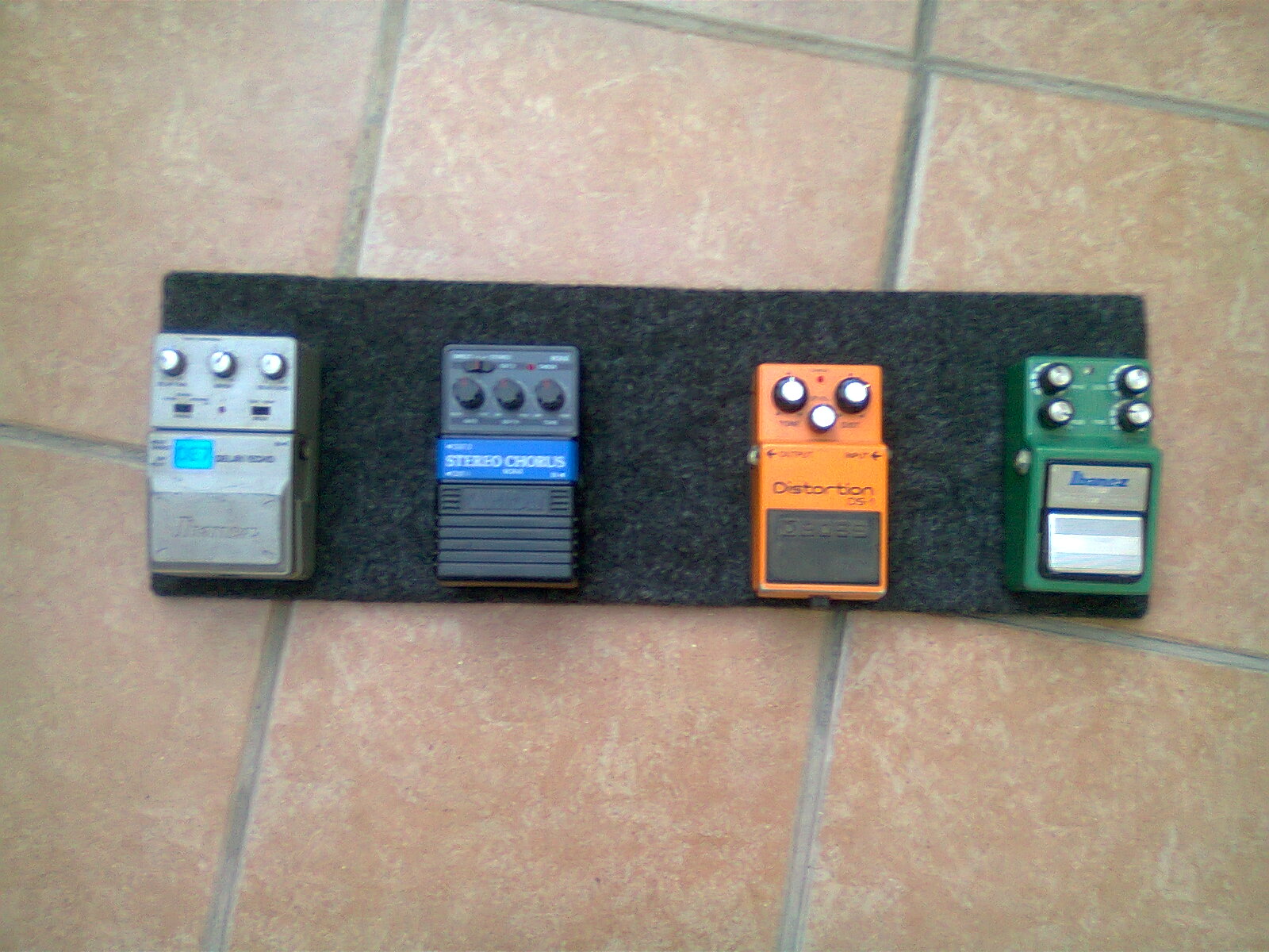 Pedalboard Portatil y Economico Easyboard%2B03